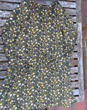 Robe à fleurs Mango 