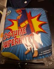 Costume super héros neuf 
