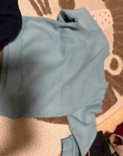 Sweat bleu T4 ans 