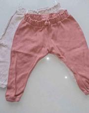Lot 2 pantalon C et A 92