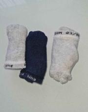 Lot 3 paires de chaussettes anti dérapante 