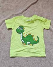 Tshirt vert Dino 3M
