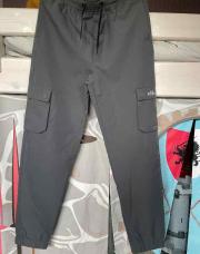 Pantalon training Elesse 12-13 ans 
