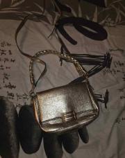Sac à bandoulière doré