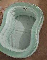 Baignoire de voyage gonflable Bébé confort