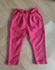 ZARA- Pantalon rouge 92 