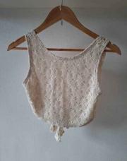 Blouse crème taille S/M crochet 