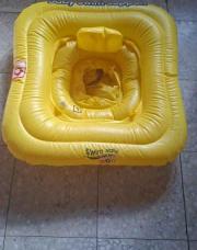 bouée de piscine bébé