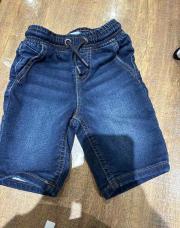 Short primark 3-4ans