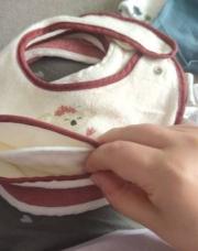 Lot de 4 bavoirs 