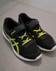 Basket garçon Asics pointure 35