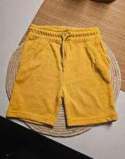 Short tissus jaune 4/5 ans