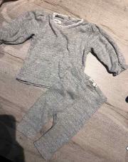 Ensemble gris 