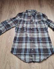 T 36 chemise à carreaux manches 3/4 3 suisses