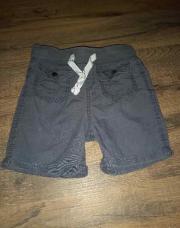 Short kiabi 18mois