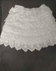 Jupe blanche neuve T.12/14 A