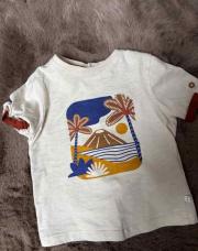 T-shirt île bleu rouge orange 