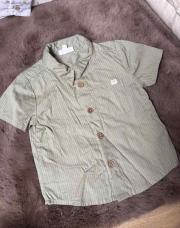 Chemise verte ligne 