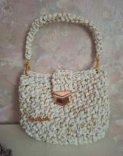 Magnifique sac blanc fil doré 