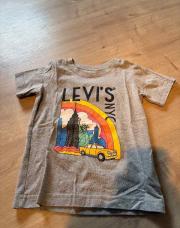 T shirt Lévis 