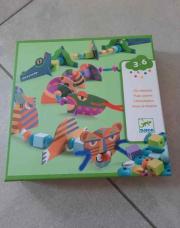Djeco fil chenille enfilage animaux