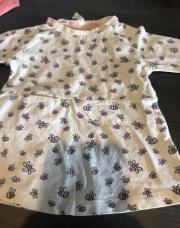 Robe abeille 1 mois