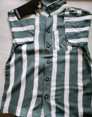 chemise verte neuve 6 ans