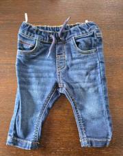 Jeans C&A 3 mois