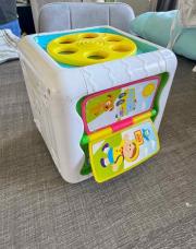 Jouet cube 