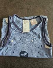 Chemisette h&m bleue ciel étoilé 6-8ans