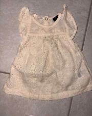 Robe beige naissance 
