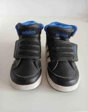 Adidas chaussure haute 20