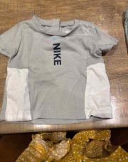 T shirt Nike 6mois
