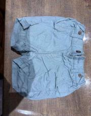 Short c&a taille 80 bleu 