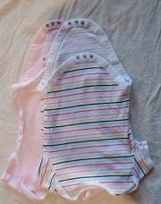 Lot de 2 bodys Primark 80cm