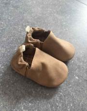 Chausson beige foncé 