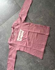 Top lège Levi s 