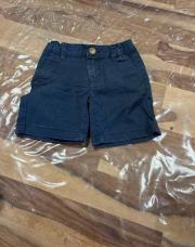 Short bleu foncé T:4ans