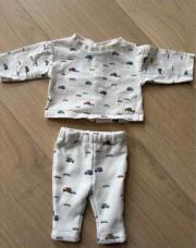 Pull+ pantalon voiture 1 mois 