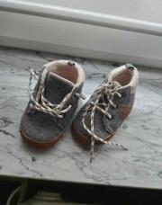 Chaussure 8/9 mois 