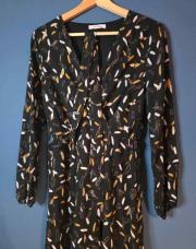 Robe Lilie rose. Noir et doré 