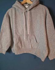 Sweat capuche gris. H&M. Taille M 