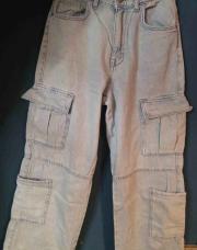 Cargo bleu clair. 10-11 ans 