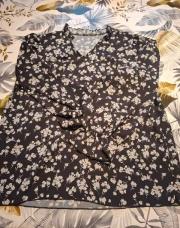 Blouse fleurie noire et blanche xl 