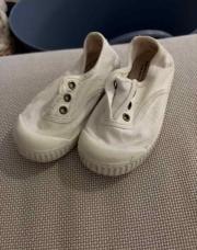 Basket blanches Victoria - 24cm