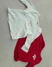 Lots pull blanc/rouge 56/62cm Kiabi 