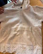 Gilet dentelle beige capuche TU