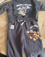 Ensemble jogging Mickey