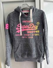 C: Sweat Superdry xs