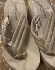 Tongue beige pointure 38